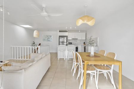 Live the Noosa Lifestyle – Contemporary 2-Bed Unit with Pool - Photo 5