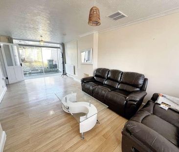 Tregorrick Road, Exhall, CV7 - Photo 4