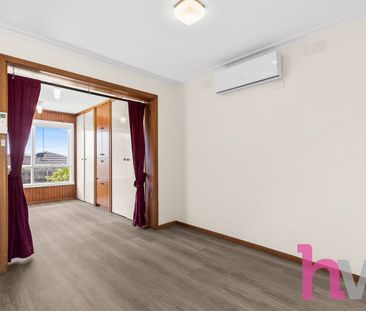 Refreshed 3-Bedroom Home in Prime Location! - Photo 6