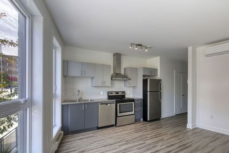 6600 Darlington - Photo 5