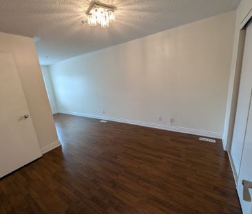 For Lease - 5 Richgrove Drive Unit# 104, Toronto, Ontario - Photo 5