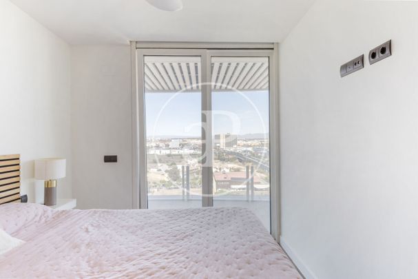 Flat for rent with views in Benicalap (Valencia) - Photo 1