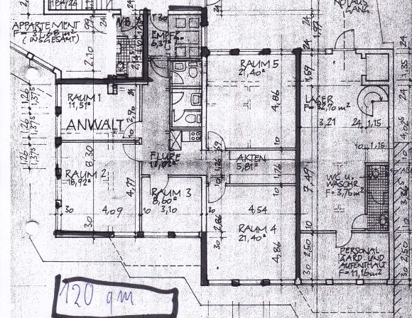 Frisch renovierte 4,5 Zimmerwohnung im Herzen von Velbert! - Foto 1