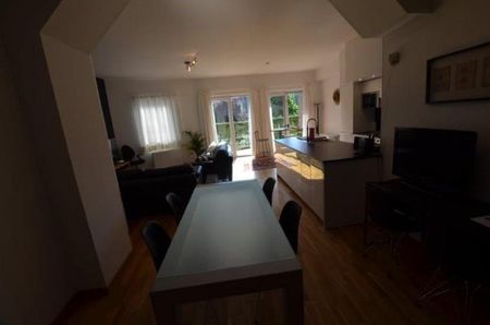 Rez-de-chaussée - à louer - Photo 4