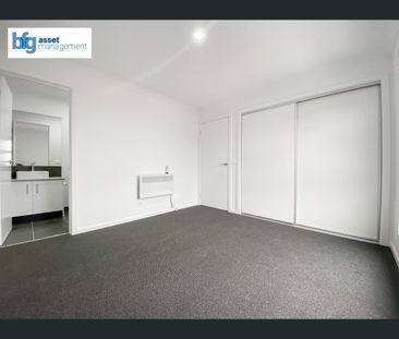 22 Lady Circuit, Thornhill Park, Vic 3335 - Photo 6
