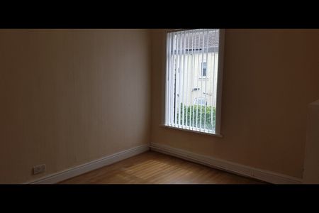 3 Bed Terraced House, Torus Road, L13 - Photo 4