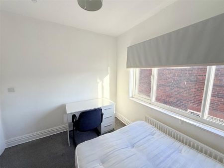 1 bedroom property to rent - Photo 3