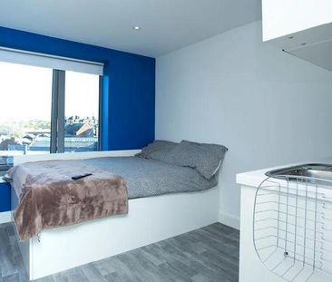 Studio to rent - Photo 3