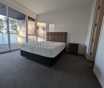 Beautiful High Class Furnished Unit w/ Incredible Scenic Views - Photo 6