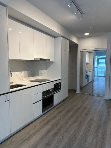 For Lease - 8 Interchange Way Unit# 3001, Vaughan, Ontario - Photo 3