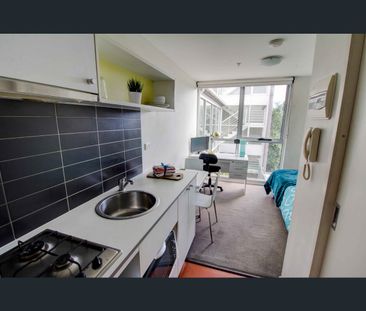 214/1 Queens Avenue, Hawthorn, Vic 3122 - Photo 2