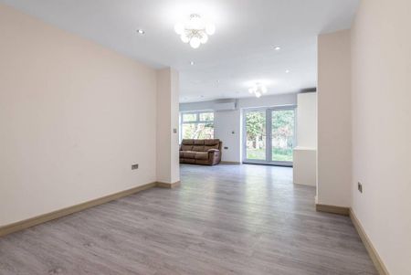 6 bedroom house to rent - Photo 2