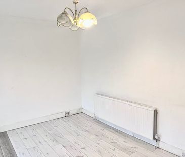 Room in a Shared Flat, Portland Road, SE25 - Photo 5