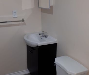 For Lease - 9 Treasure Drive, Brampton, Ontario - Photo 5