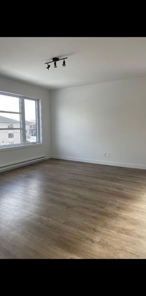 condo 5 1/2 à louer situé à farnham - Photo 1