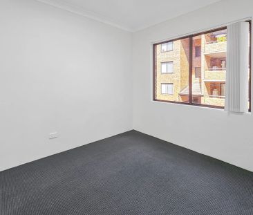 RENOVATED 2 BEDROOM UNIT WITH SPLIT AIR CONDITIONER - Photo 5