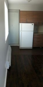 3½ Apartments Available - A louer • For Rent - Photo 4