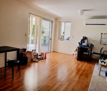 2 Bed 2 Bath - Photo 3