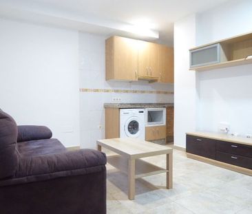 Apartamento de alquiler en Calle Tomás de Burgos, 12, Parque Victor... - Photo 1
