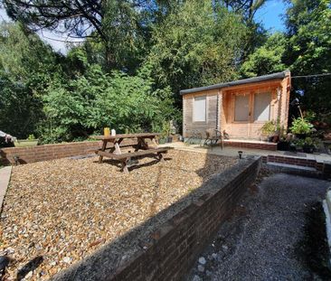 Studio to rent - Photo 6