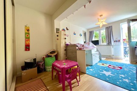 Duplex 2 chambres + jardin - Thieffry/Petillon - Photo 5