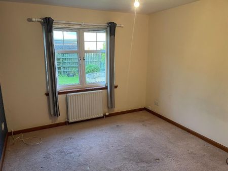 3 bedroom bungalow to rent - Photo 3