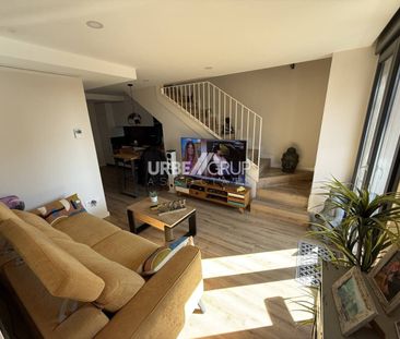 Dúplex de alquiler en Avenida Abad Marcet, Zona Esportiva - Photo 2