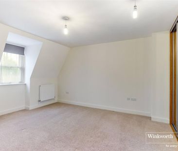 4 bedroom townhouse to rent - Photo 3