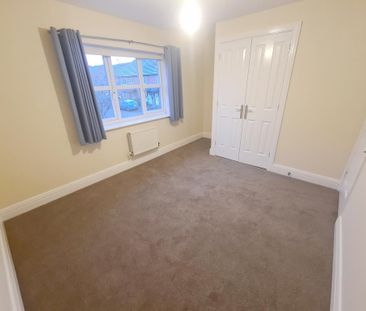 3 bedroom semi-detached house to rent - Photo 5