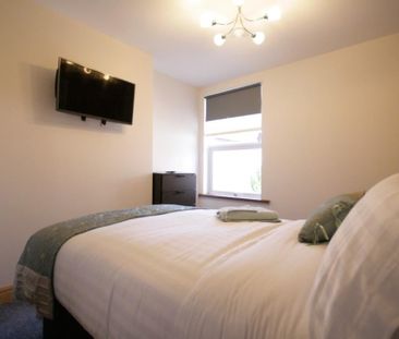 1 bedroom in a house share to rent - Photo 4