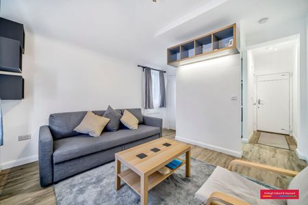 Carlyle Road, Ealing, London, W5 - Photo 4