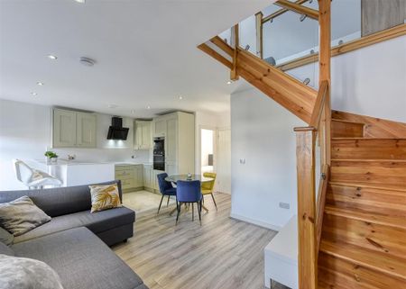 3 bedroom apartment to rent - Photo 3