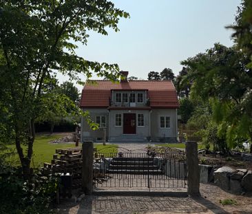Fortunavägen, Sollentuna - Photo 1