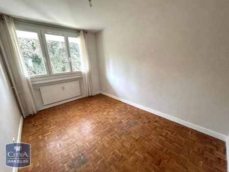 Location Appartement 3 pièces 58m² ST ETIENNE 42100 - Photo 2