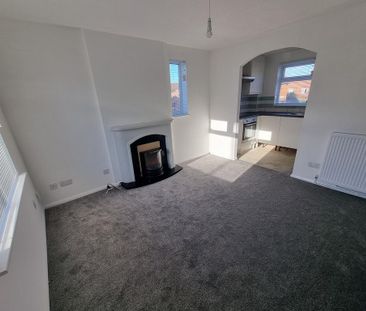 1 bedroom semi-detached house to rent - Photo 1