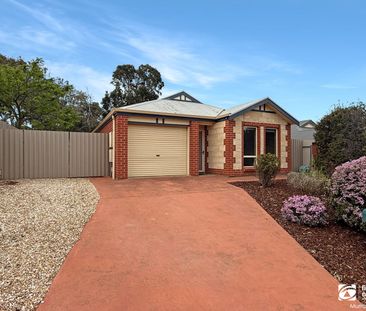 Lovely Three Bedroom Villa - Pathways Estate - Photo 3