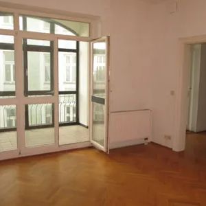 2 Loggien, Wintergarten, unbefristet - Photo 1