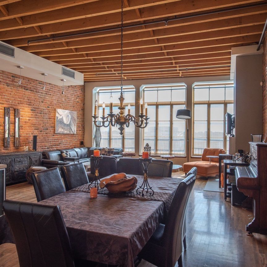 Apartment for rent, Montréal (Ville-Marie) - Photo 1