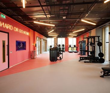 3 bedroom apartment to rent - Photo 3