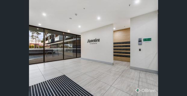 Low Maintenance Lifestyle - Photo 1