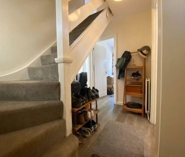 3 bedroom end of terrace house to rent - Photo 5