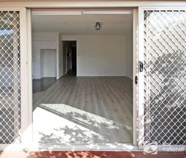 Charming 3-Bedroom Home - Photo 4