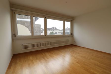 schöne 2-Zimmer-Wohnung nähe Burgfelderplatz - Photo 3