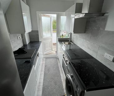 2 bedroom house to rent - Photo 4