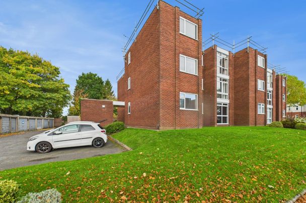 Red Hill, Stourbridge - Photo 1