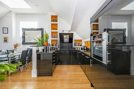 Dartmouth Road, The Mapesbury, NW2 - Photo 4