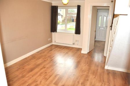 2 bedroom terraced house to rent - Photo 2