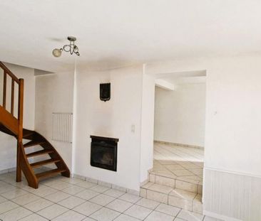 Maison mitoyenne 6 pièces à Gorges - Photo 1