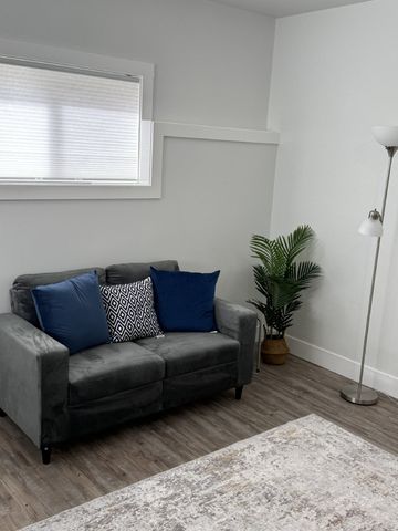 DWYER RESIDENCE - C - Photo 4