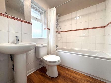 3 bedroom house to rent - Photo 2